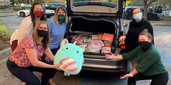 car full with peeps