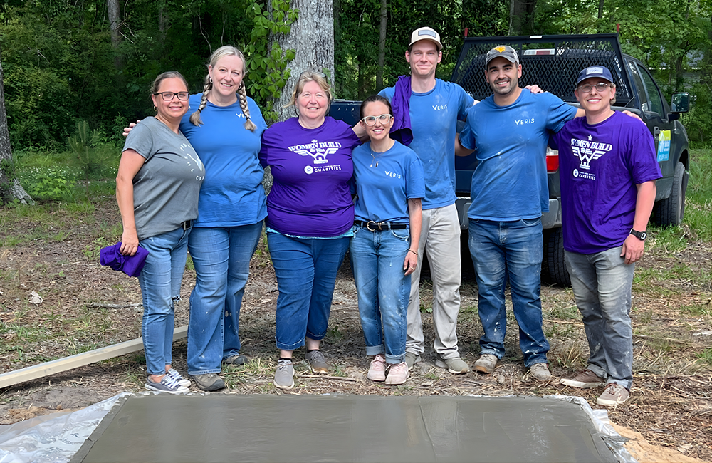 Group shot Habitat for Humanity
