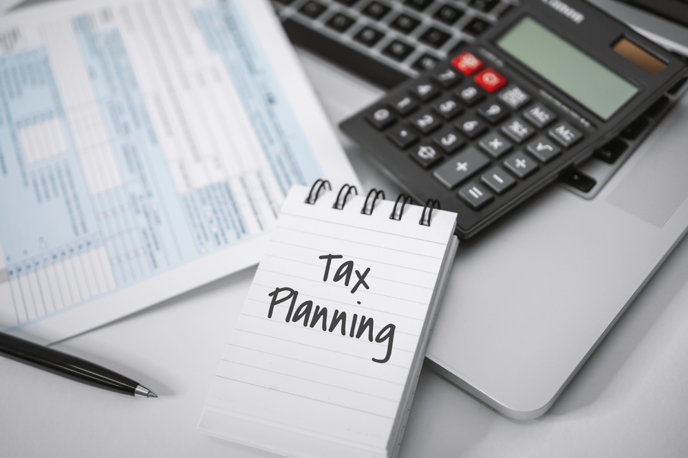 Year-End Tax Planning tips for your business
