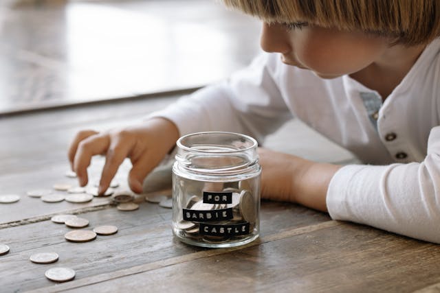 Raising a Financially Savvy Child